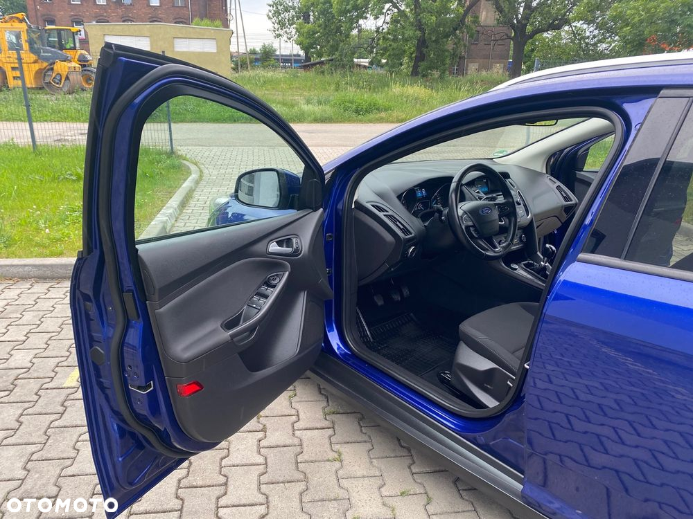 Ford Focus 1.0 EcoBoost Start-Stopp-System ACTIVE - 9
