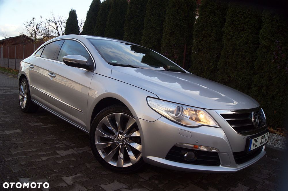 Volkswagen Passat CC - 17