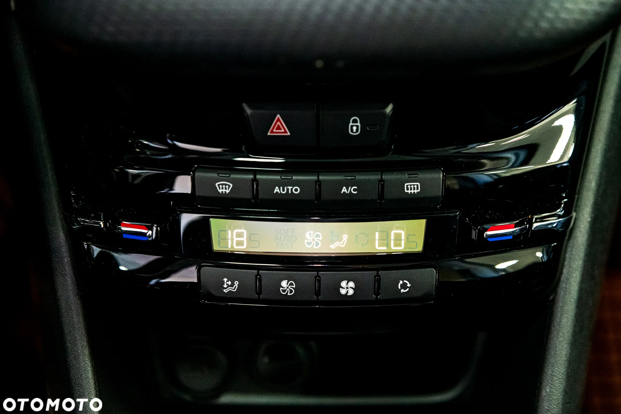 Peugeot 208 1.2 PureTech Allure S&S - 22
