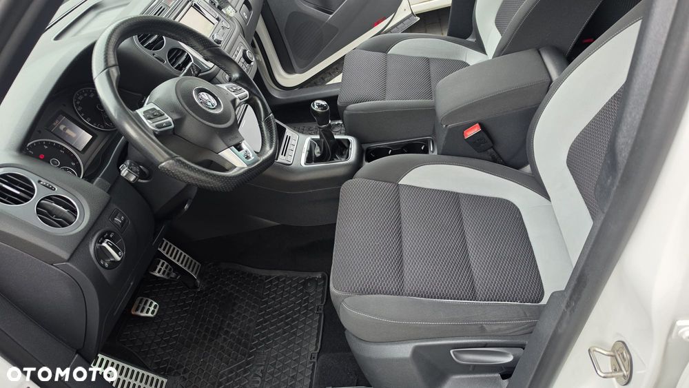 Volkswagen Tiguan 2.0 TDI 4Mot Sport&Style - 9