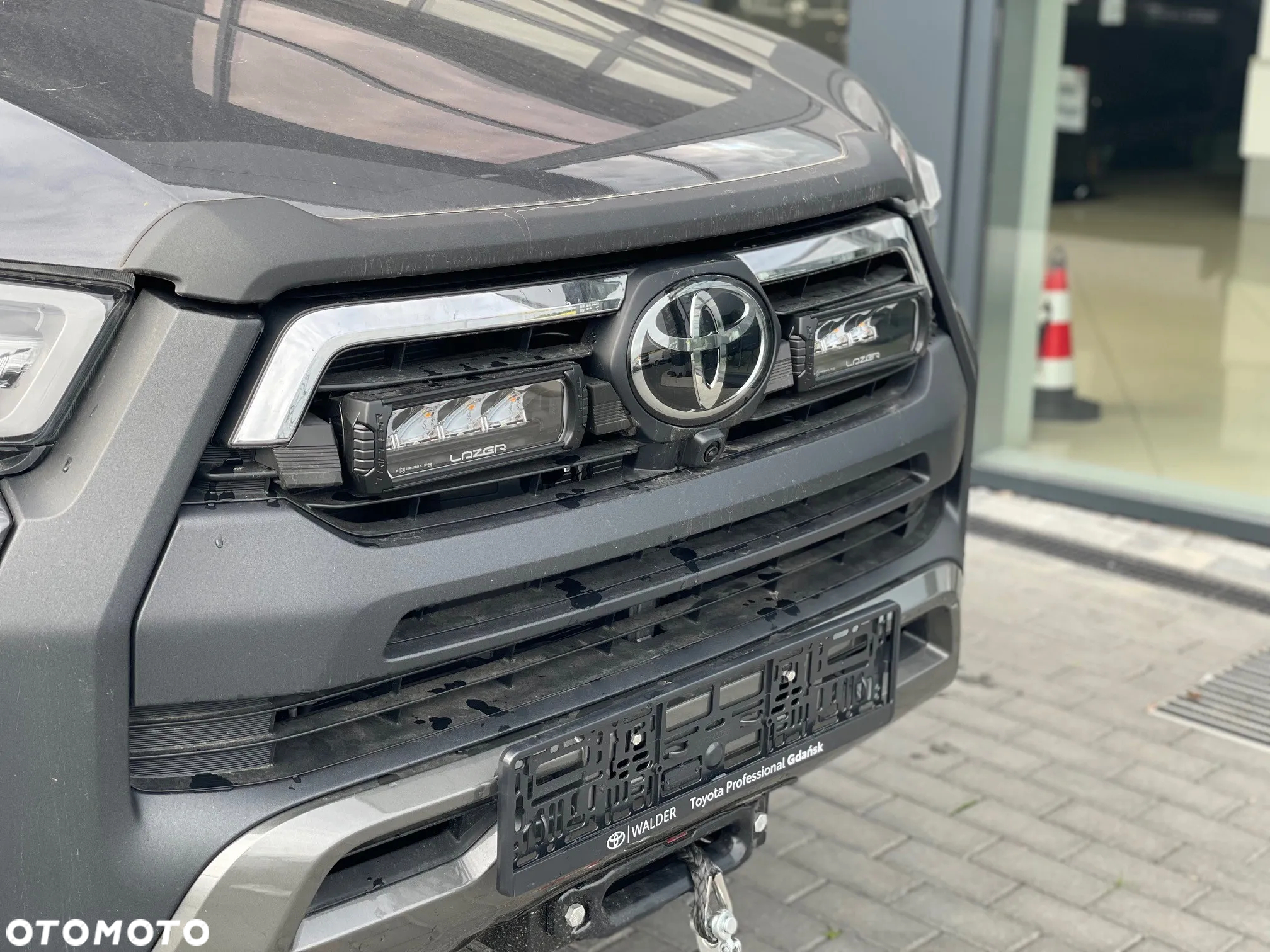 Toyota Hilux 2.8 D-4D Double Cab Invincible 4x4