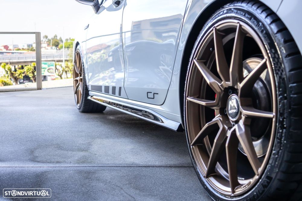 VW Golf 2.0 TSI GTI Clubsport DSG - 11