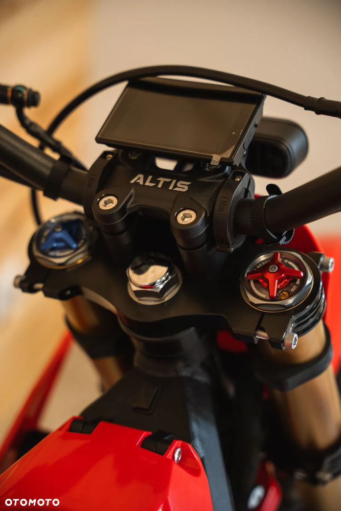 Altis Powersports Sigma - 14