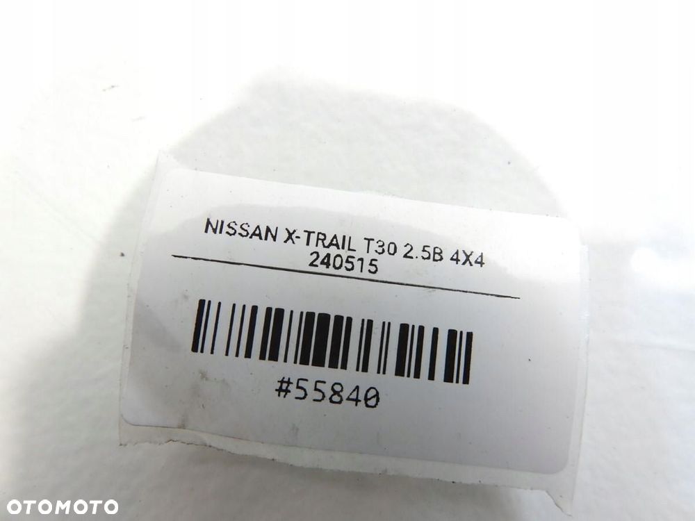 LUSTERKO LEWE 5 PIN KX4 NISSAN X-TRAIL T30 010621 - 4