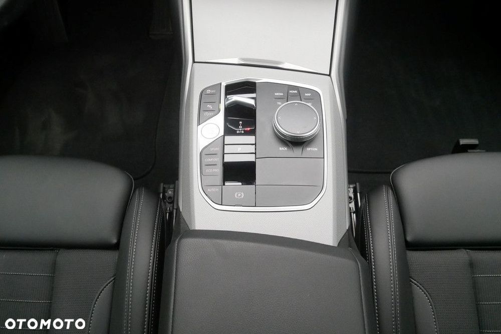 BMW Seria 3 - 11