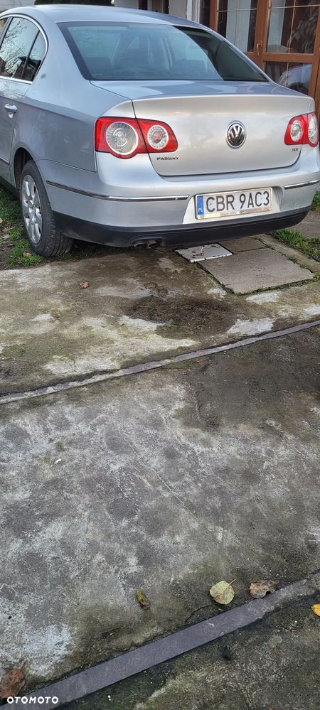 Volkswagen Passat 1.9 TDI Comfortline - 10