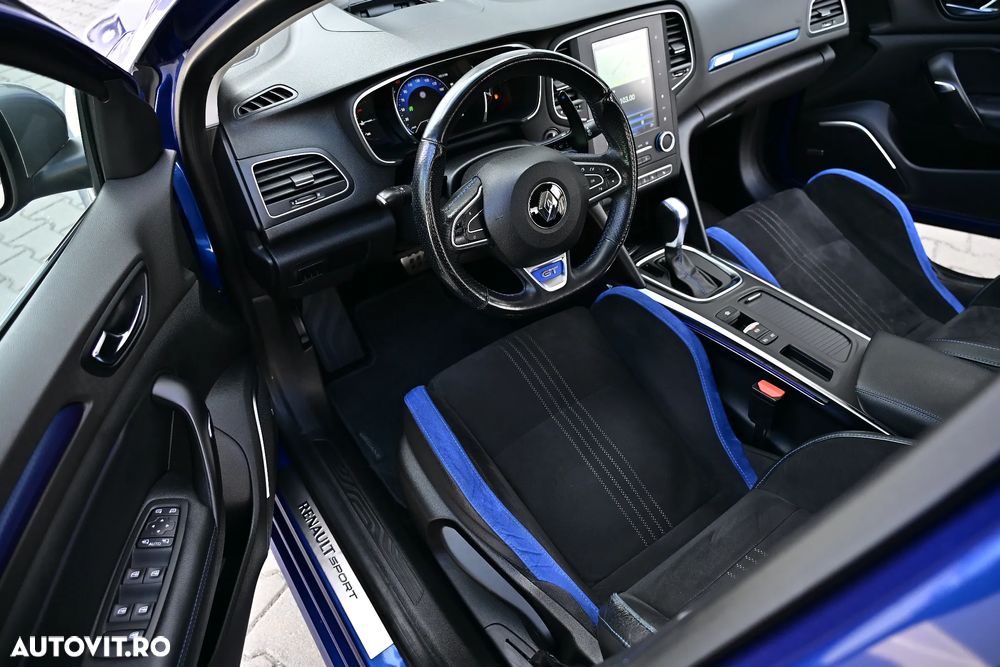 Renault Megane ENERGY TCe 205 EDC GT - 30