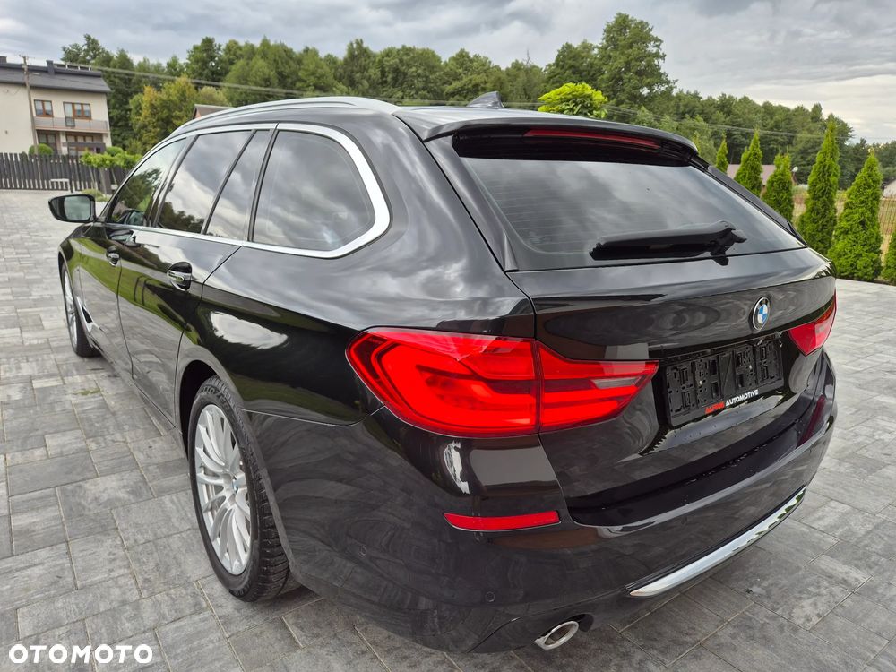BMW Seria 5 520d Touring Luxury Line - 23
