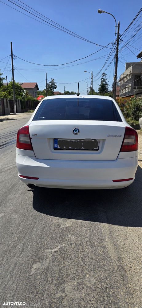 Skoda Octavia 1.6 MPI Classic - 4