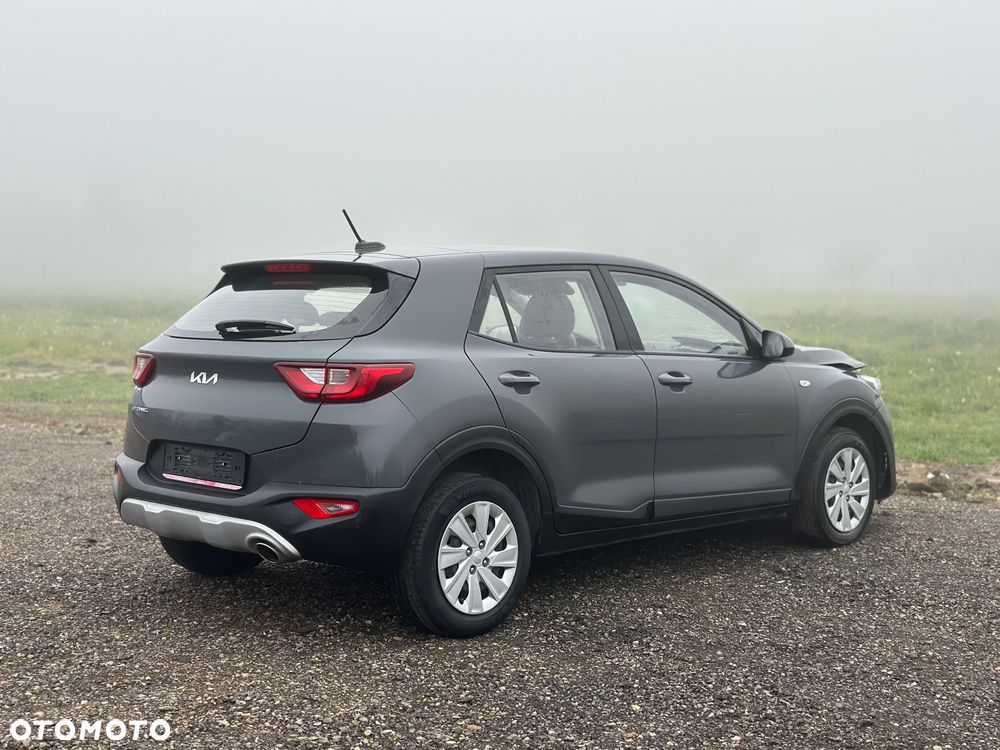 Kia Stonic - 12