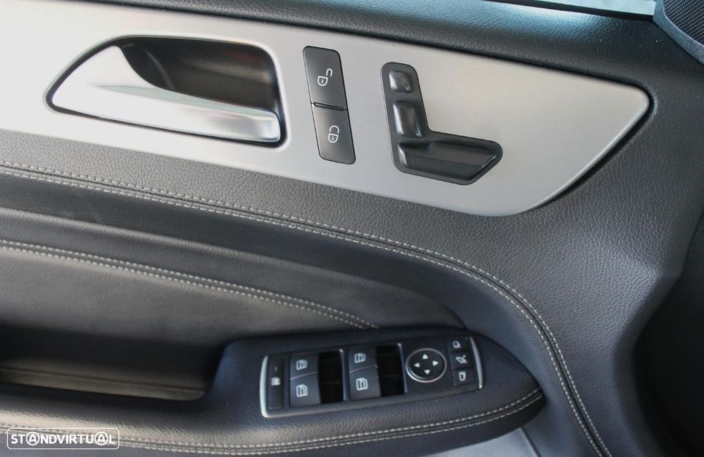 Mercedes-Benz ML 250 BlueTEC 4MATIC 7G-TRONIC - 29