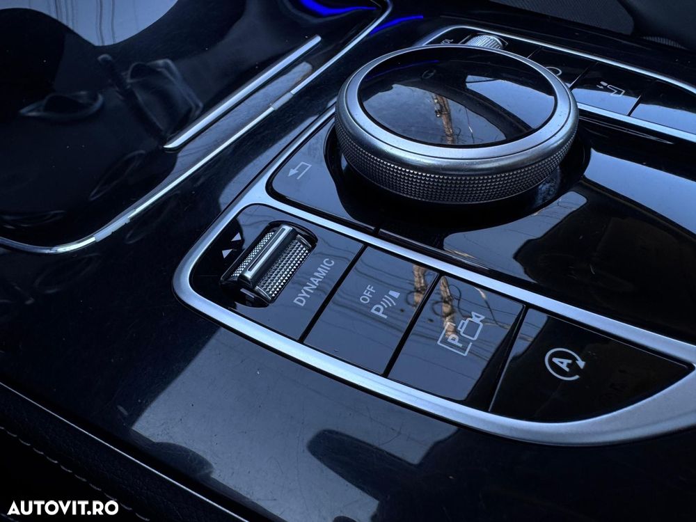 Mercedes-Benz E - 15