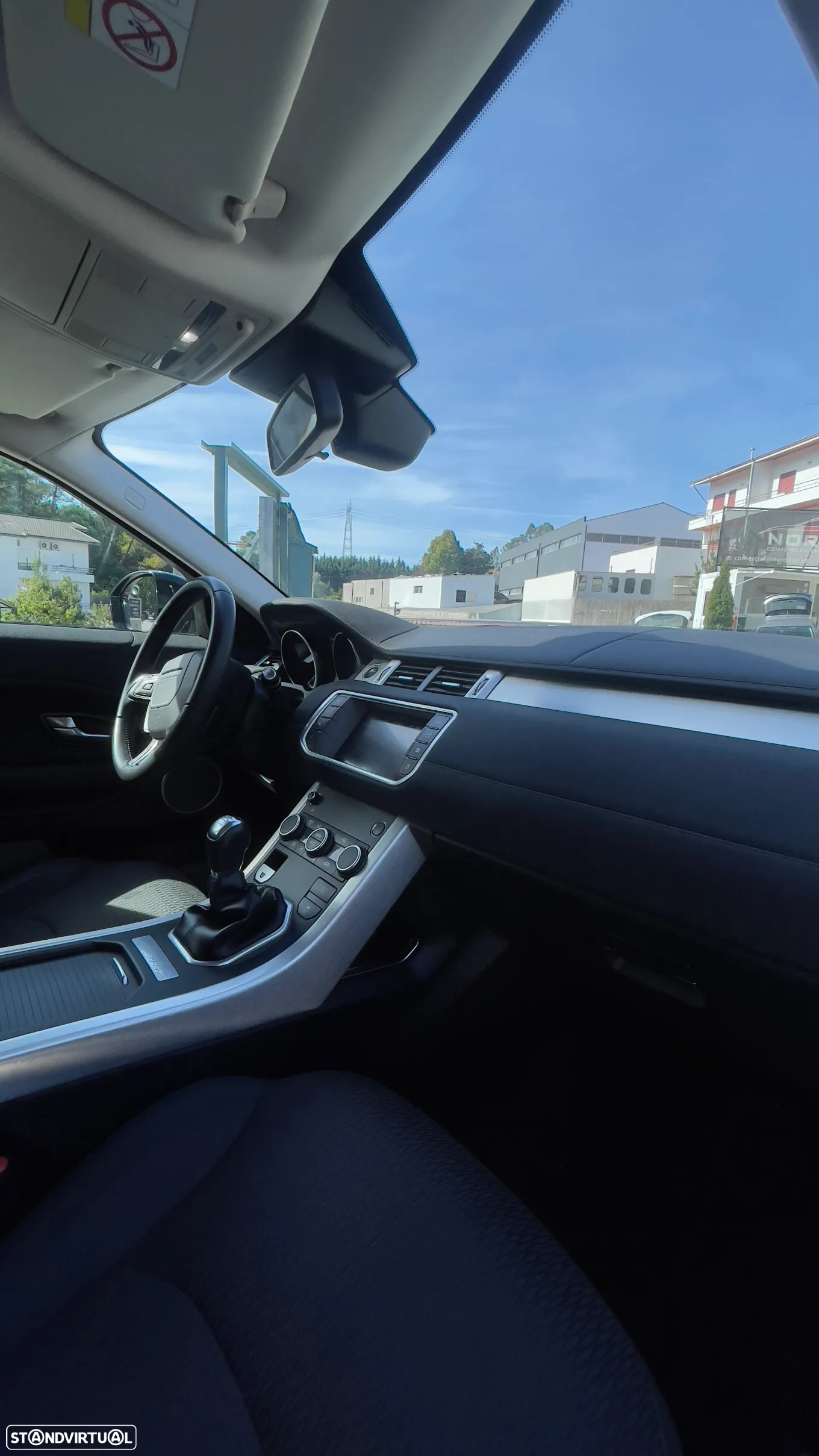 Land Rover Range Rover Evoque 2.0 TD4 Pure - 15