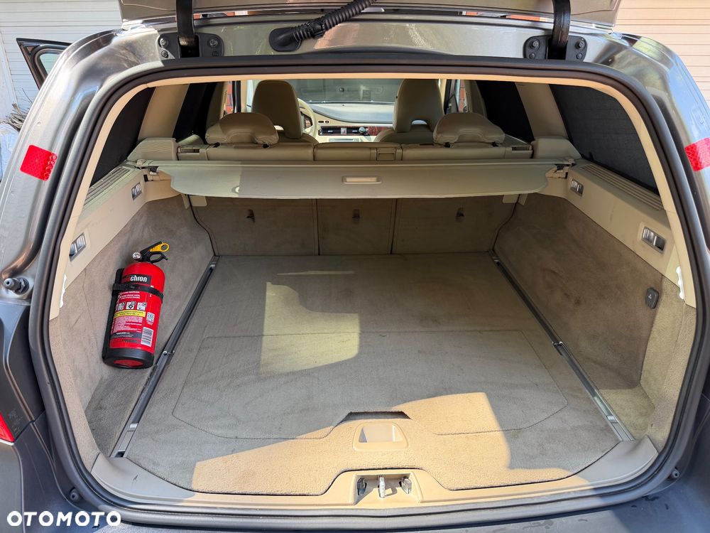Volvo XC 70 - 32