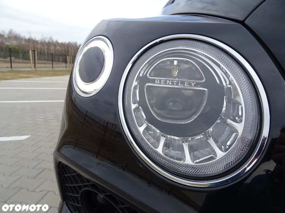 Bentley Bentayga W12 - 10