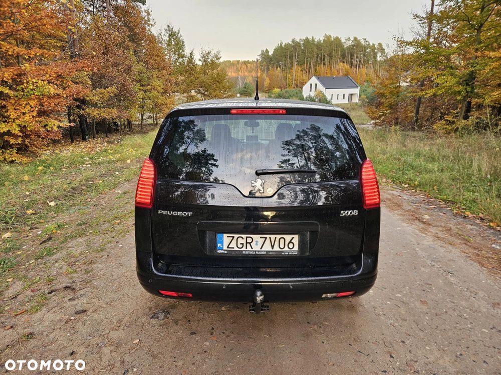 Peugeot 5008 - 6