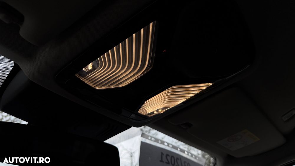 BMW Seria 3 320d xDrive Aut. Sport Line - 31