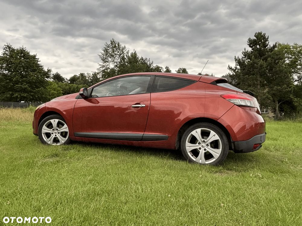 Renault Megane 1.6 16V Confort Dynamique - 1
