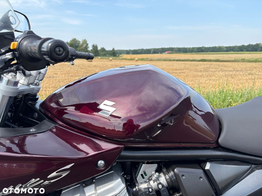 Suzuki Bandit - 23