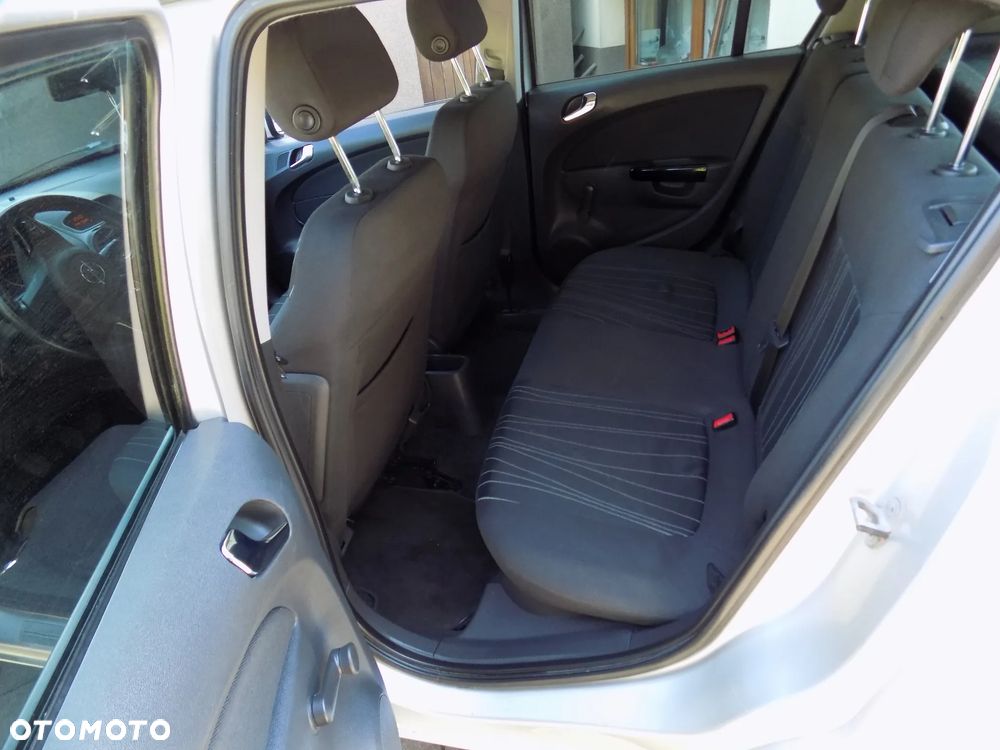 Opel Corsa 1.2 16V 111 - 13