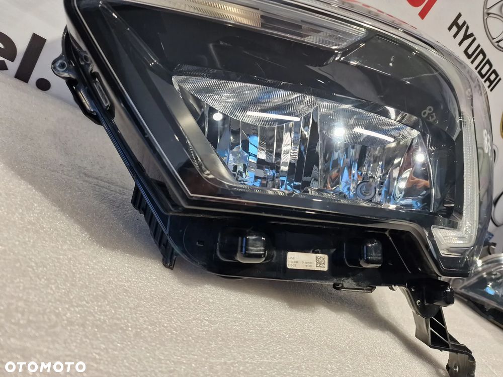 RENAULT MASTER IV LED 18- LEWA LAMPA PRZEDNIA PRZÓD , NR 260607867R , NR AUKCJI LPP87 - 6