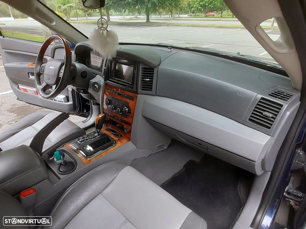 Jeep Grand Cherokee 3.0 CRD V6 Overland - 8