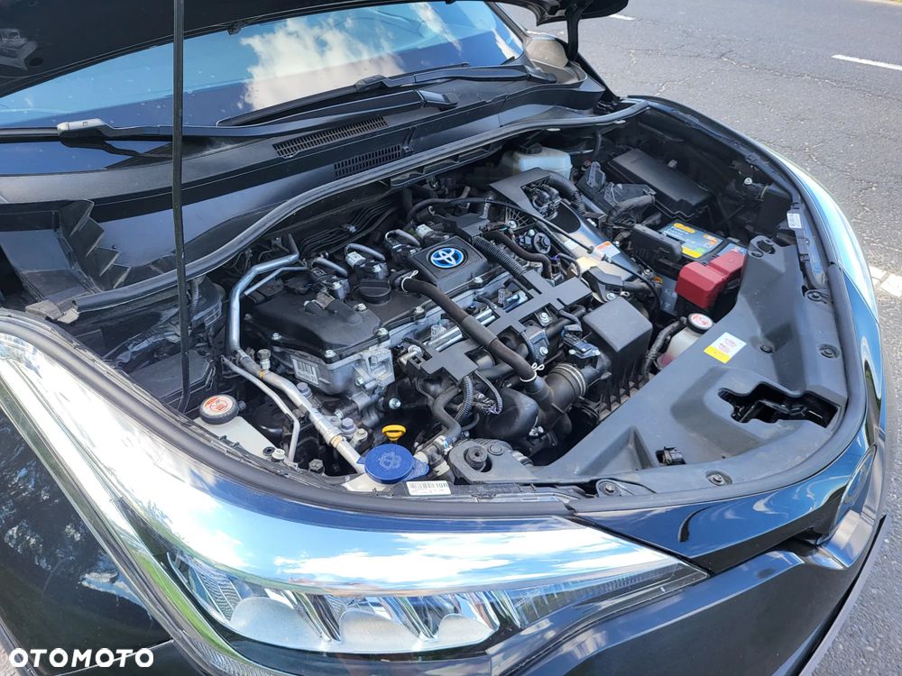 Toyota C-HR - 15