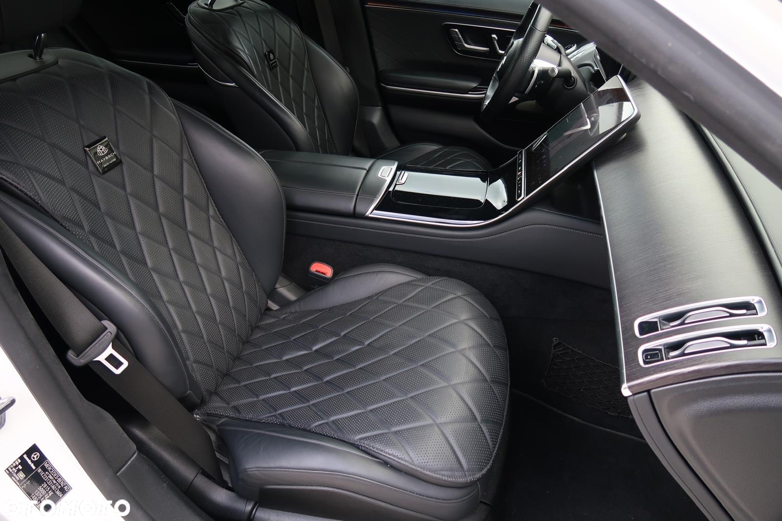 Mercedes-Benz Klasa S 400 d 4-Matic L AMG Line 9G-TRONIC - 25