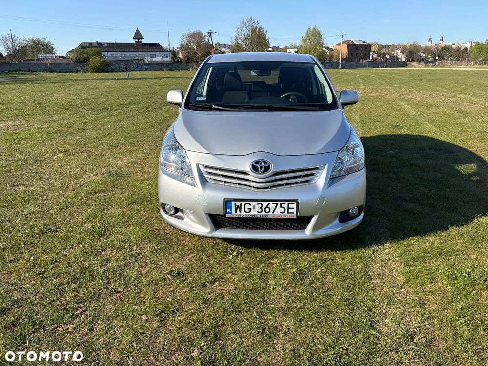 Toyota Verso 1.8 Sol 7os - 5