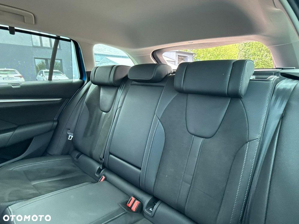 Skoda Octavia 2.0 TSI Edition 130 Selection 4x4 DSG - 12