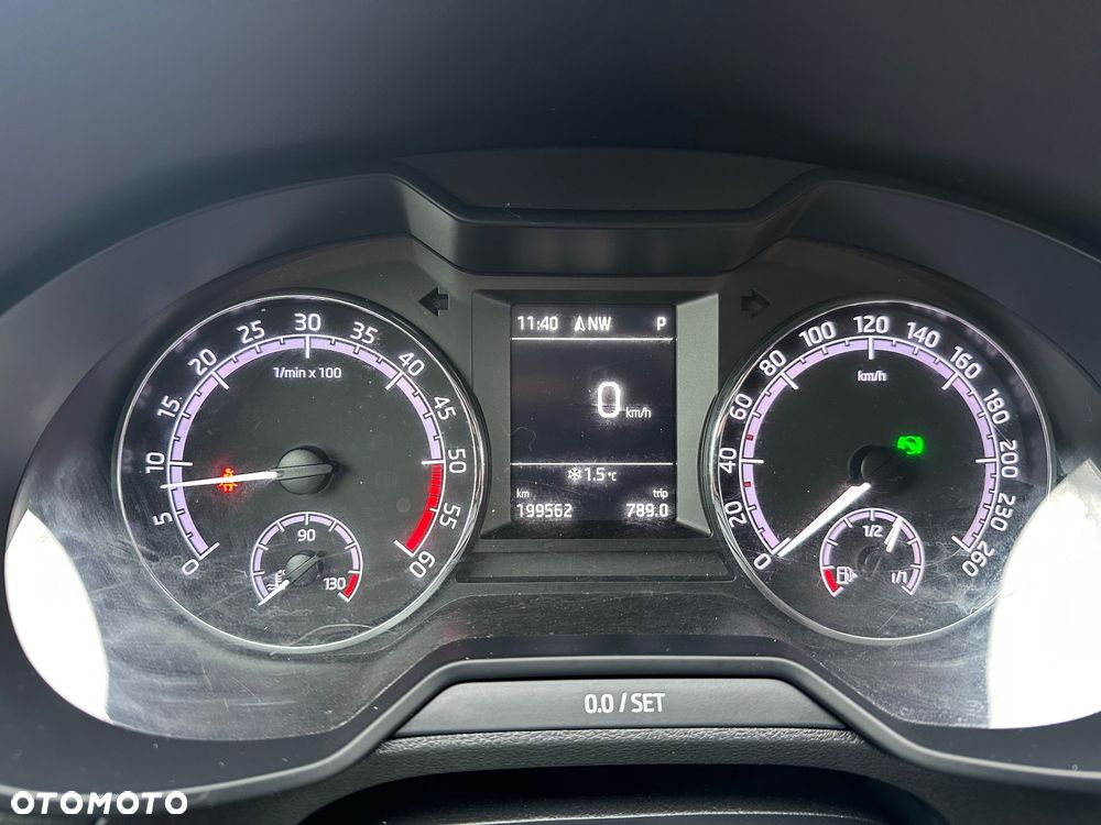 Skoda Octavia 2.0 TDI 4x4 Ambition DSG - 17