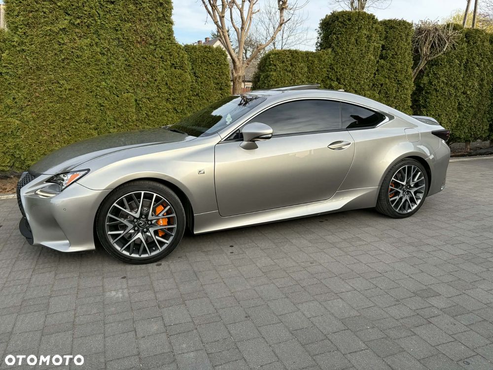 Lexus RC - 13