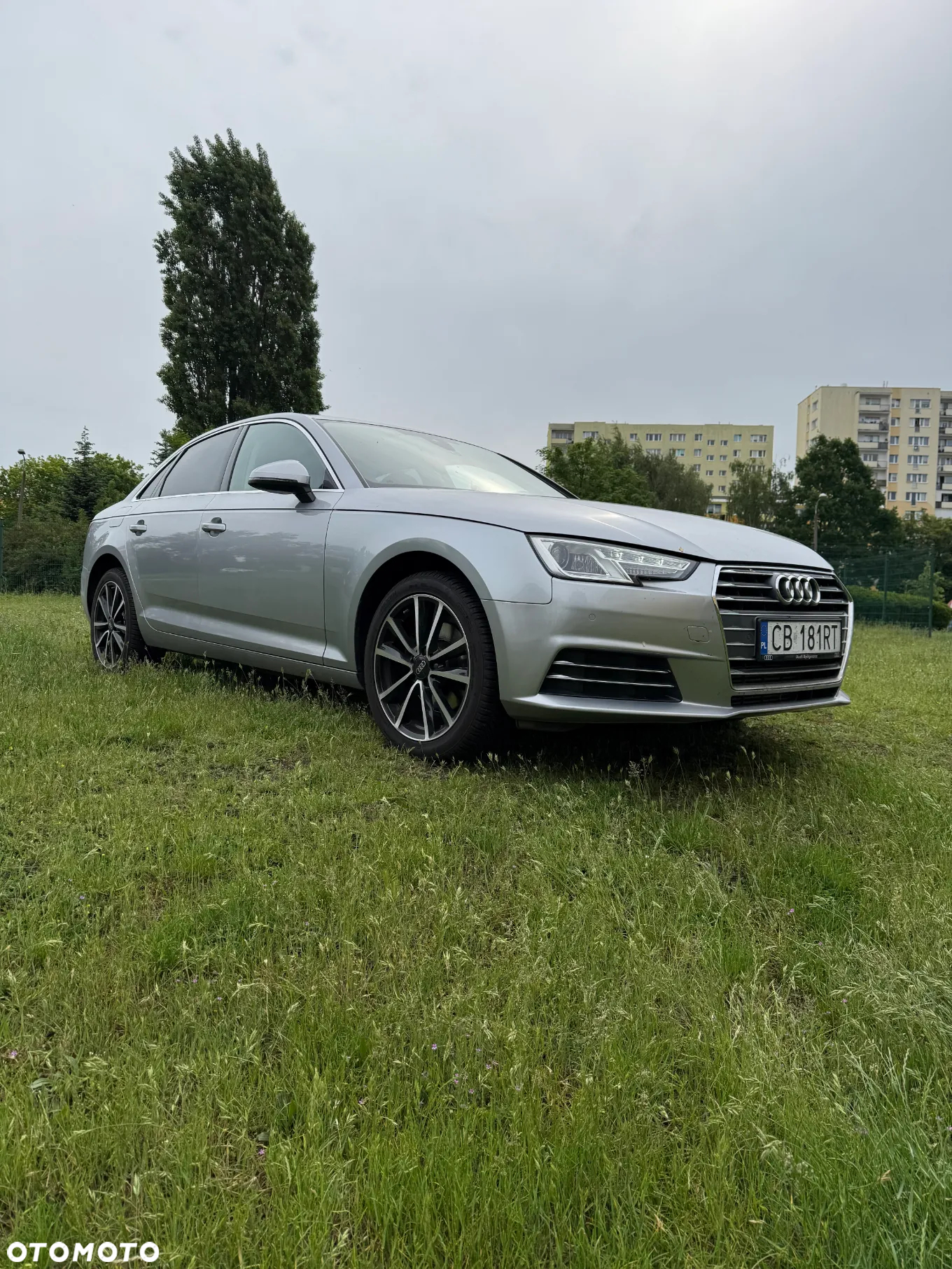 Audi A4 2.0 TFSI ultra Design S tronic - 12