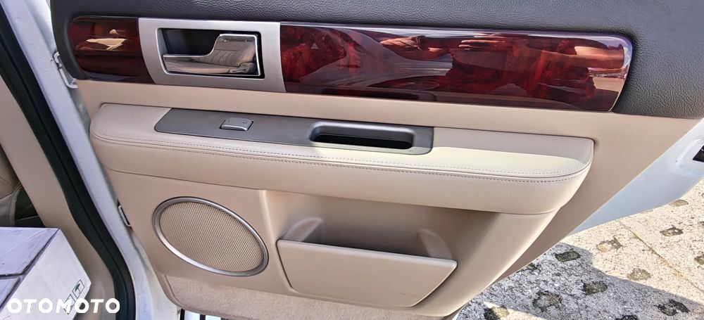 Lincoln Navigator 5.4 4WD - 32