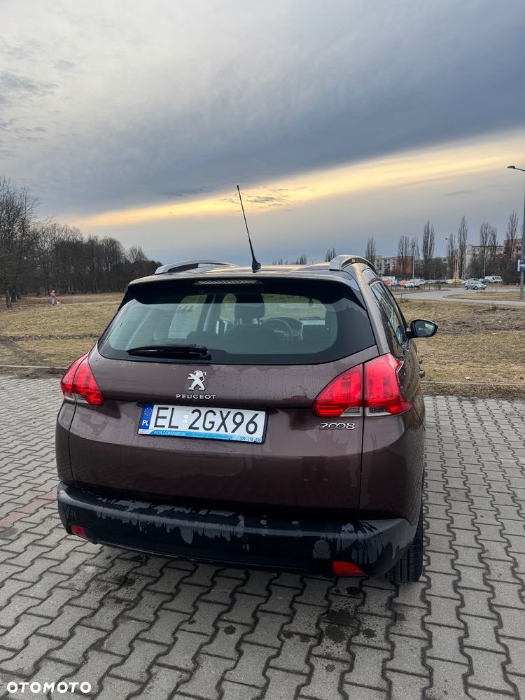 Peugeot 2008 1.2 VTi/Pure Tech Active - 5