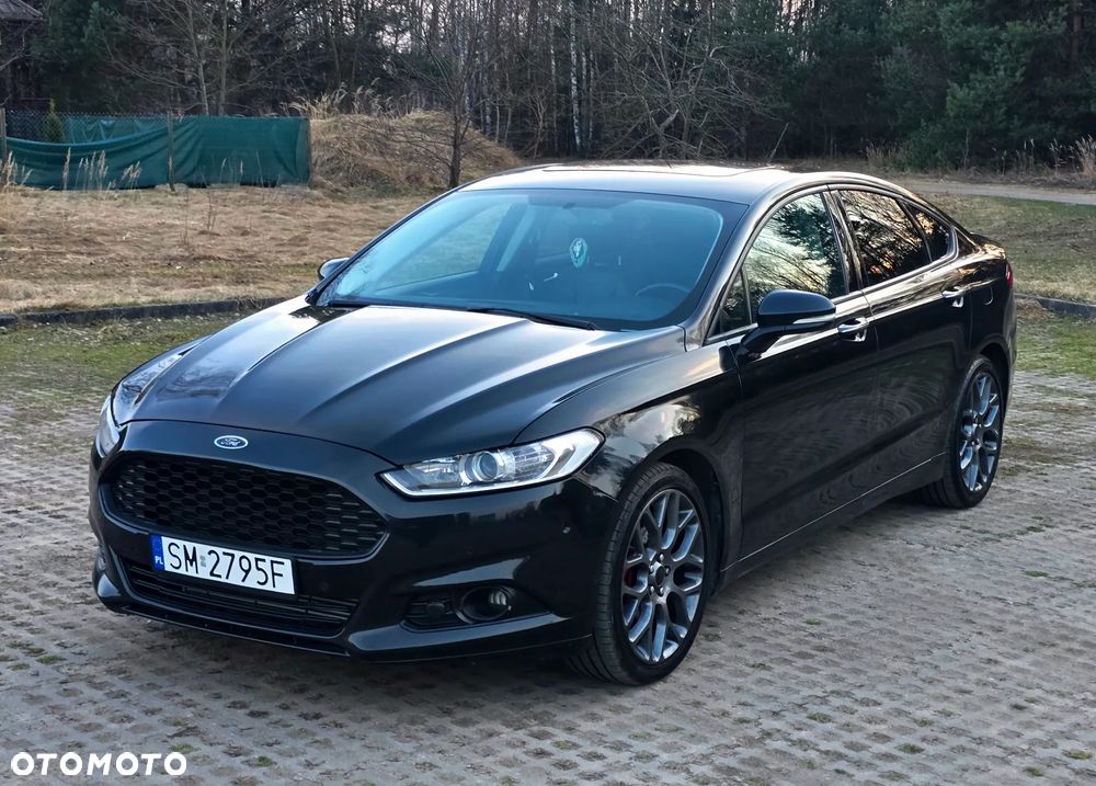 Ford Fusion - 17