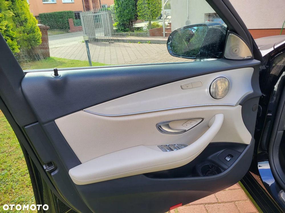 Mercedes-Benz Klasa E 220 d Business Edition - 11