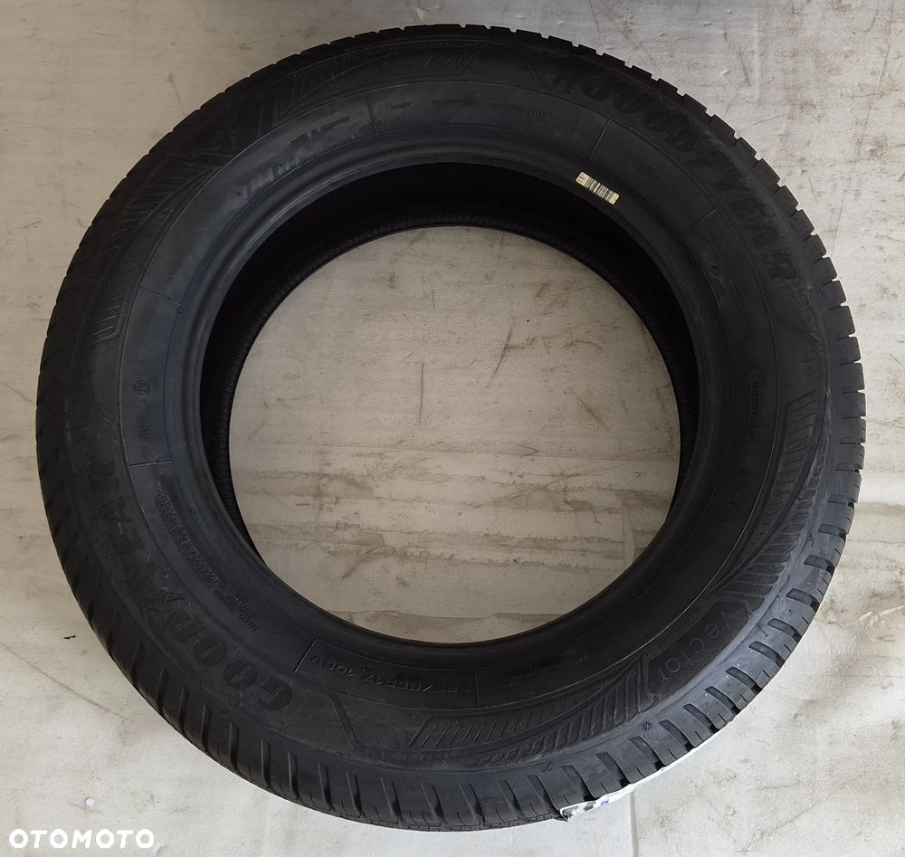 4X OPONY GOODYEAR VECTOR 4SEASONS GEN 3 SUV 225 65 R17 106V NOWE - 8