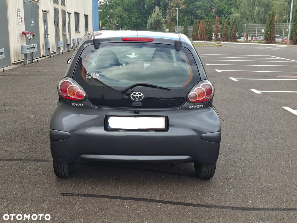 Toyota Aygo - 12