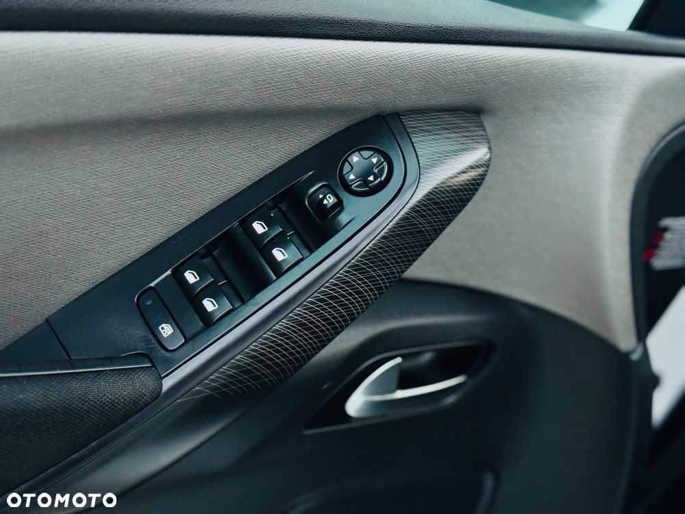 Citroën C4 Picasso BlueHDi 150 EAT6 Exclusive - 23