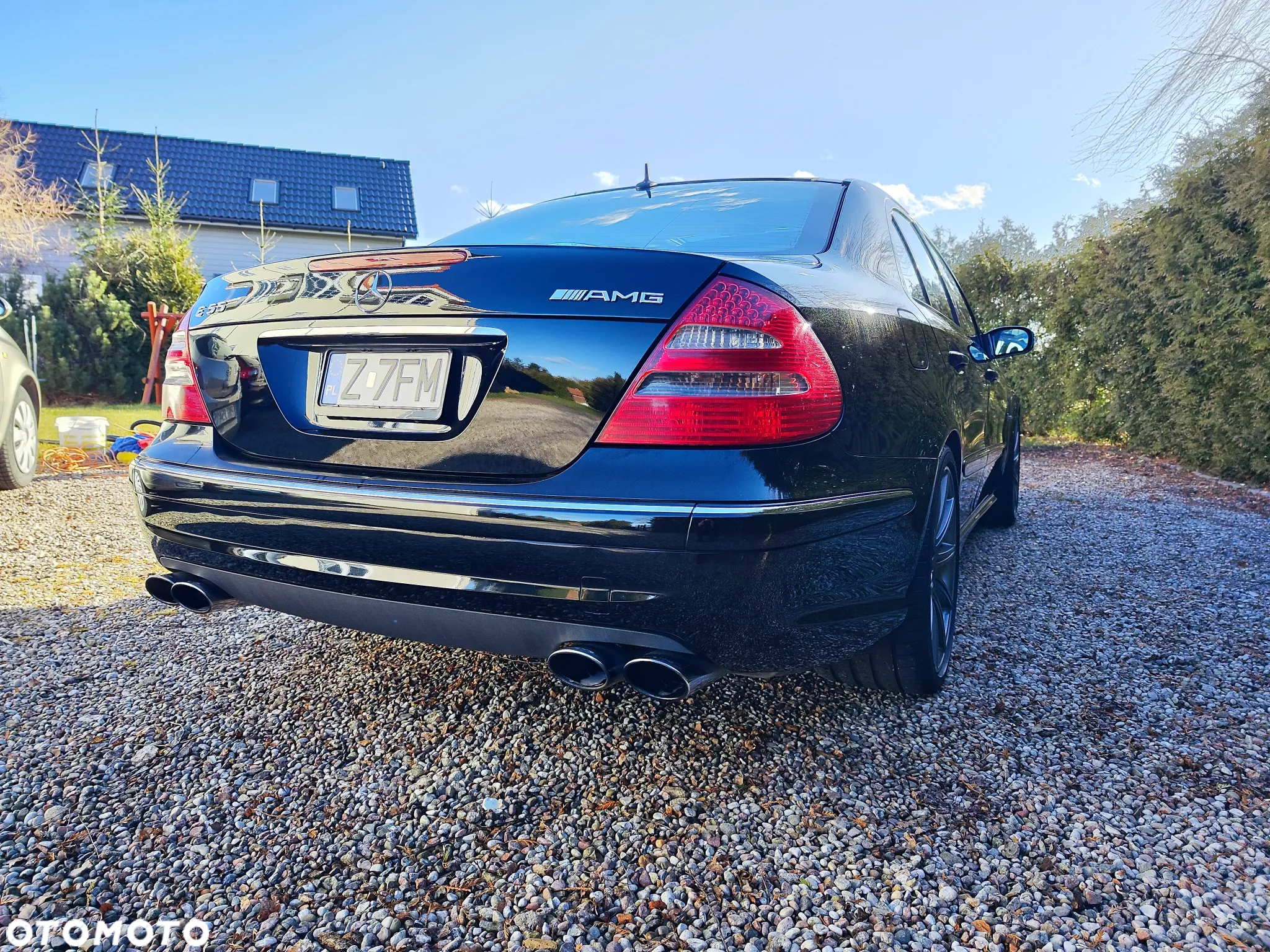 Mercedes-Benz Klasa E 55 AMG - 3