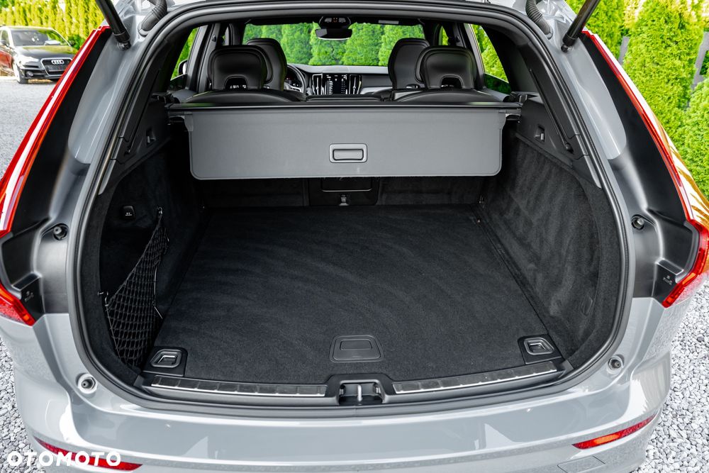 Volvo XC 60 B5 D AWD Geartronic RDesign - 20