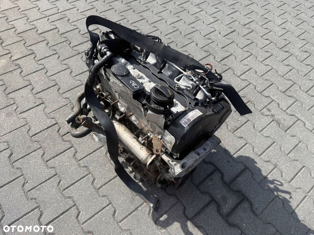 SILNIK 2.0 TDI CBD CBDC VW GOLF VI 2009 ALUMINIOWY KOLEKTOR - 2