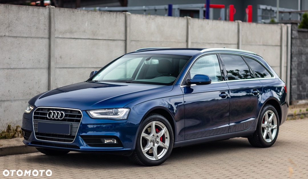 Audi A4 Avant 2.0 TDI DPF Ambiente - 4