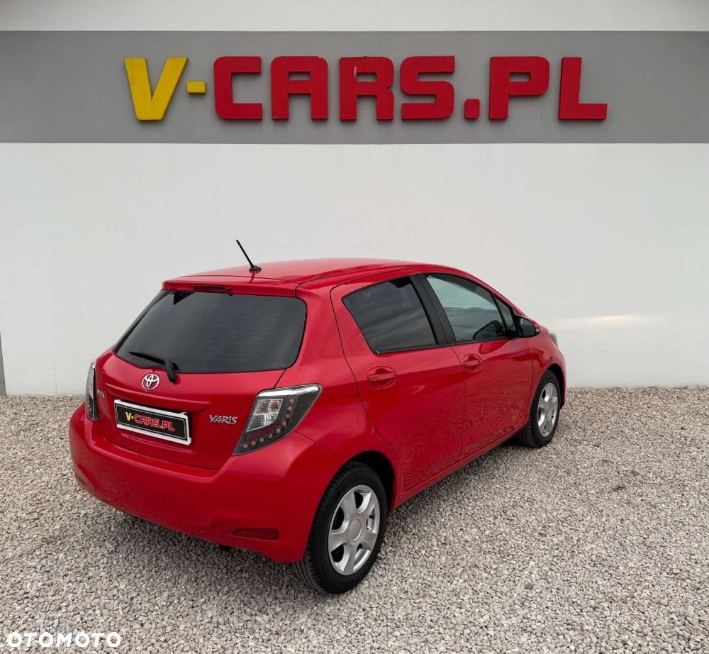 Toyota Yaris - 23