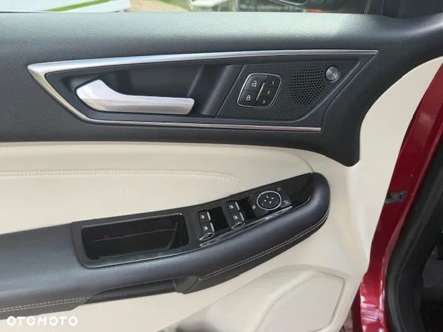 Ford Edge ver-2-0-ecoblue-twin--turbo-4wd-titanium - 8