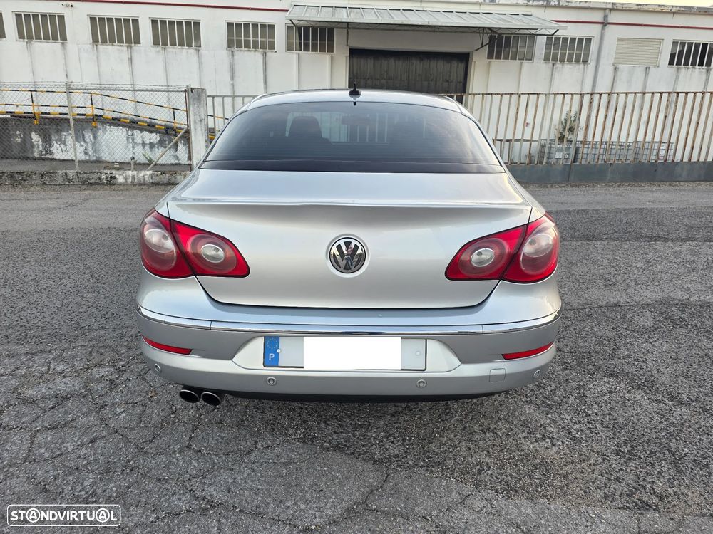 VW Passat CC 2.0 TDi Exclusive - 11