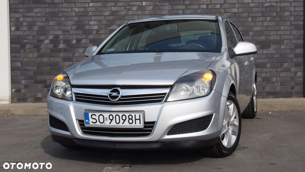Opel Astra 1.6 Enjoy - 2