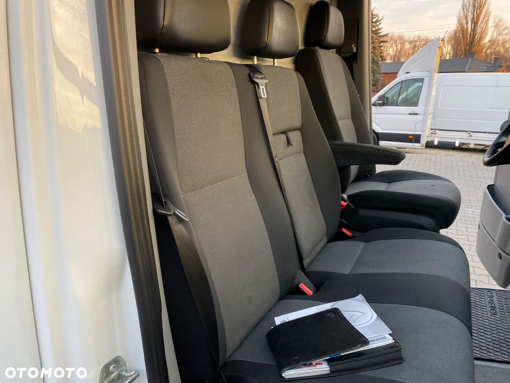Volkswagen CRAFTER - 14