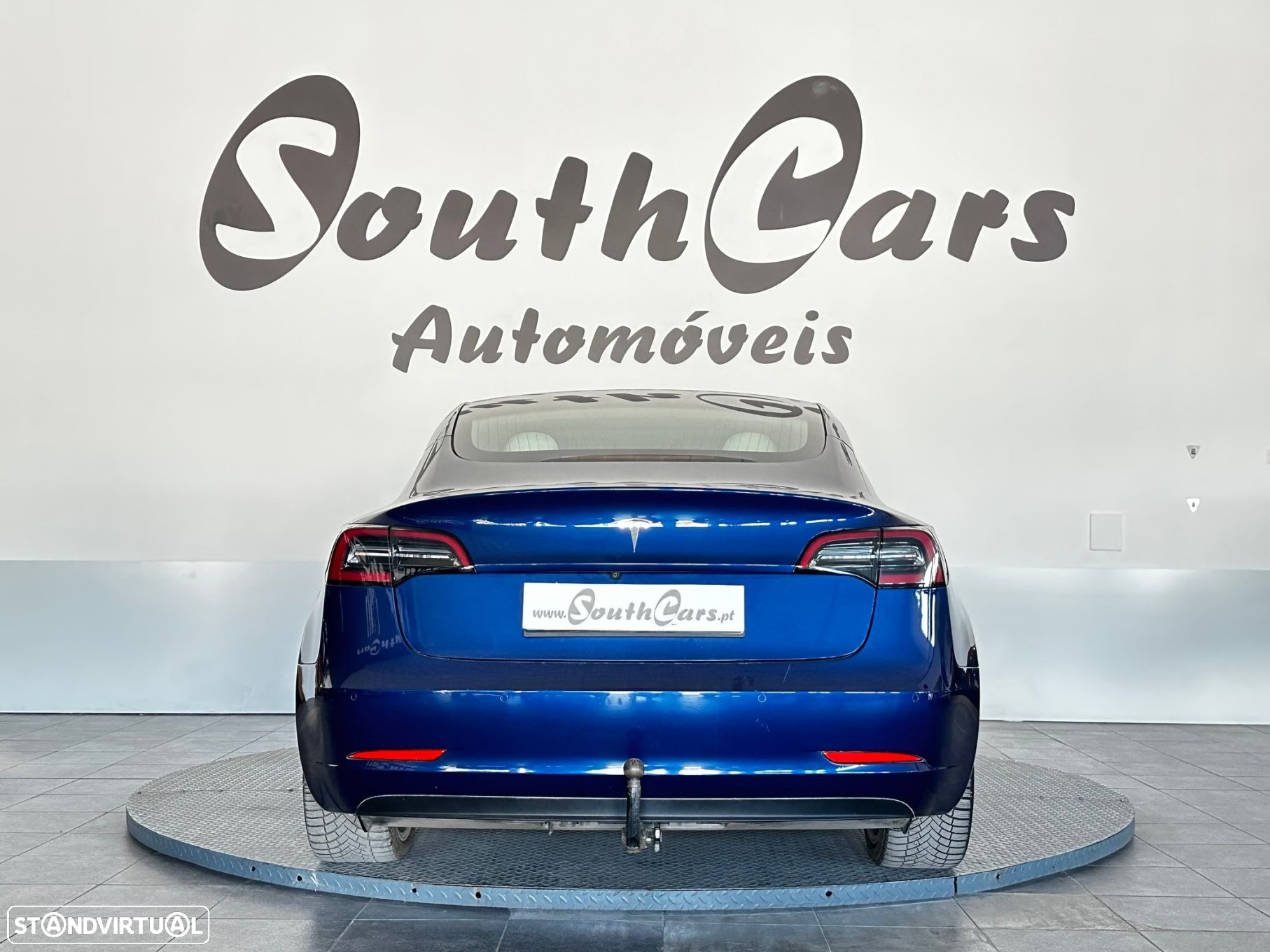 Tesla Model 3 - 5